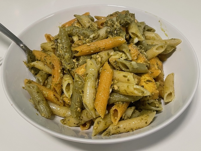 Vegan pesto pasta