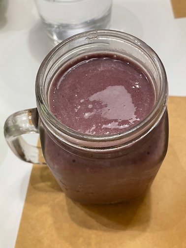 Peas açai energy smoothie