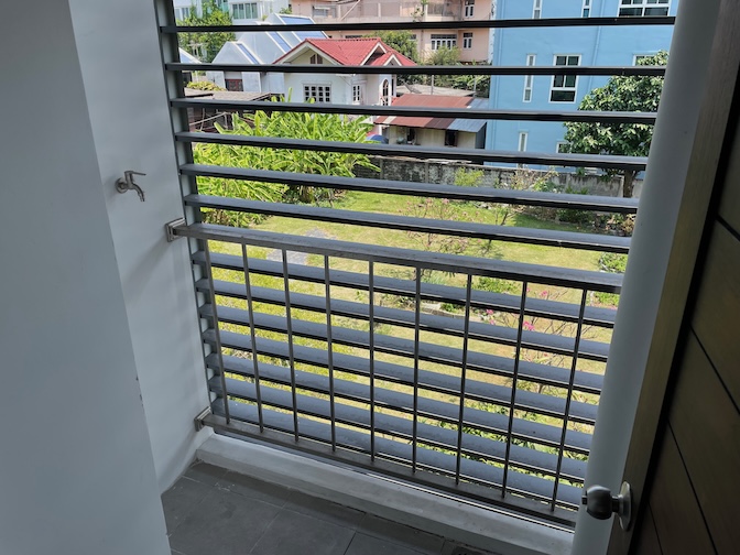 Samutprakarn Hotel balcony