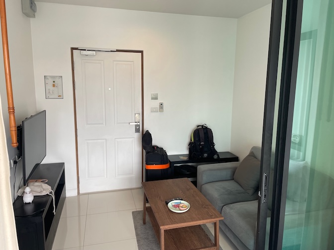 Siam Plaengna living room