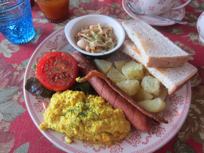 Bonita Cafe and Social Club full English breakfast