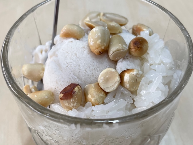 Bai Plu House homemade vegan coconut ice cream with coconut milk and sticky rice