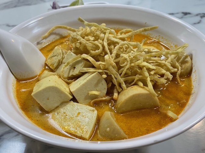 May Veggie Home khao soi