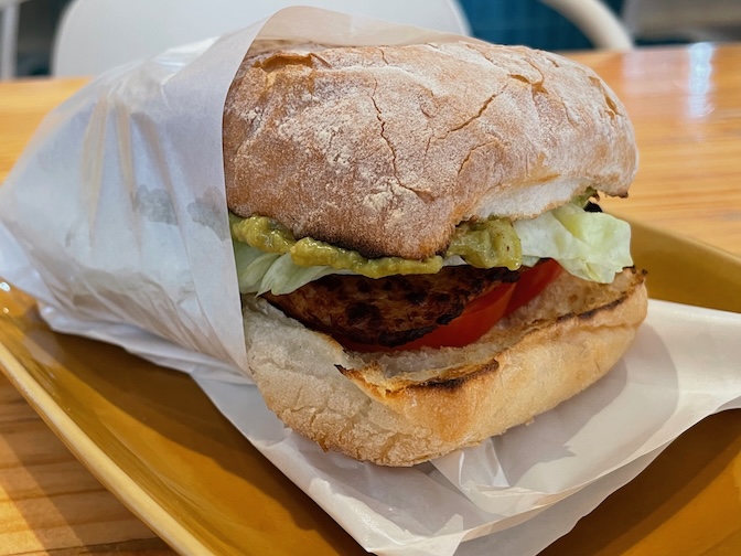 Vegano vegan guacamole burger panino
