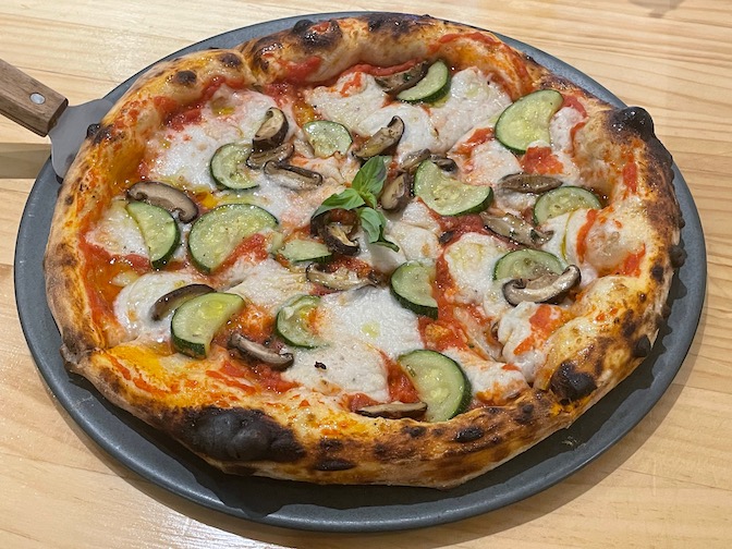 Vegano 12" vegan cheese and vegetable pizza