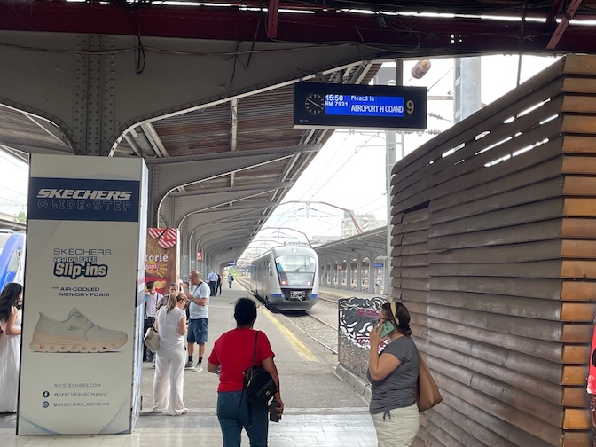 Gara de Nord airport train