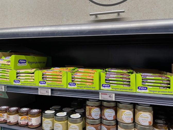 Carrefour vegan protein bars