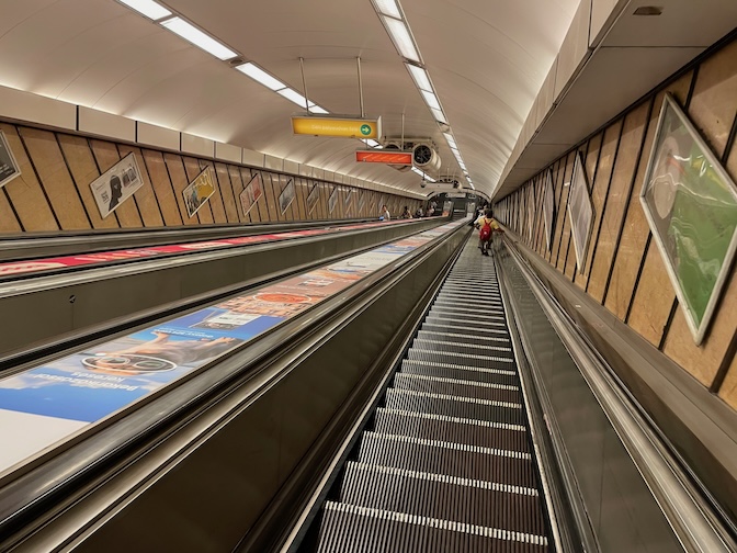 Metro escalator