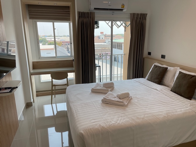 Snow House Buriram standard room