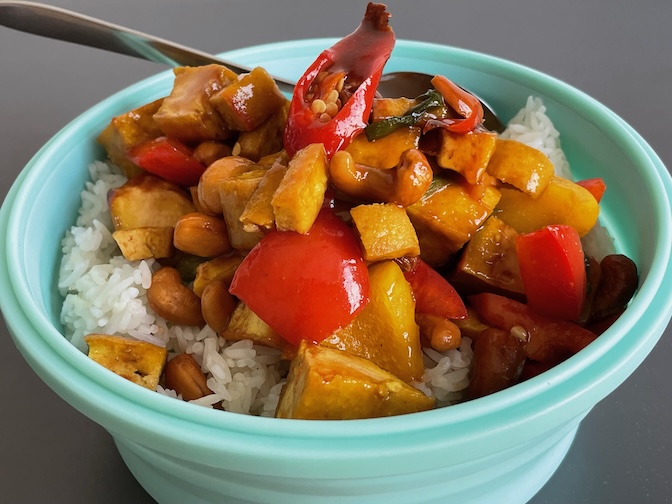 Miles Cafe stir-fried tofu with cashew nuts