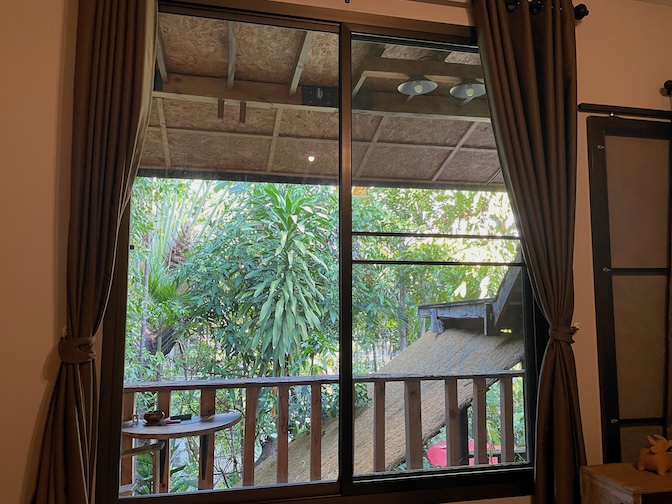 Oldy De Garden window