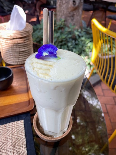 Banana smoothie at Reform Kafe