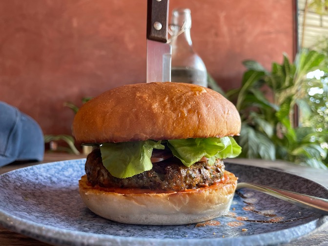 Kunda jalapeño burger