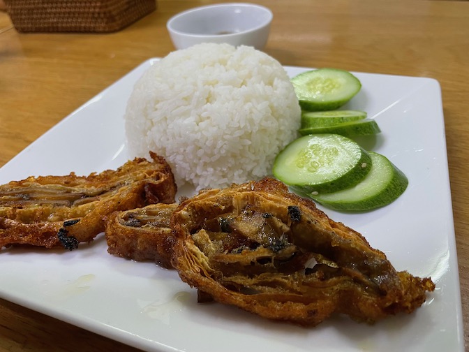 Tue Tin Chay Quan vegan roasted duck with rice