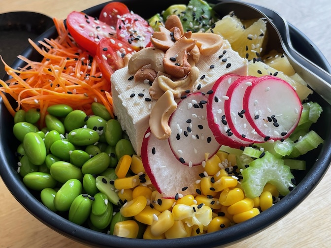 Fresh fresh and clean poke bowl