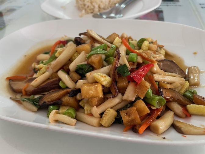 Su Ting Sian stir fried with basil leaves