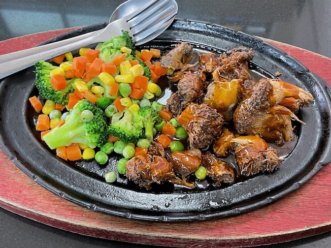 Guan-im Veggie hot yamabushitake mushroom steaks