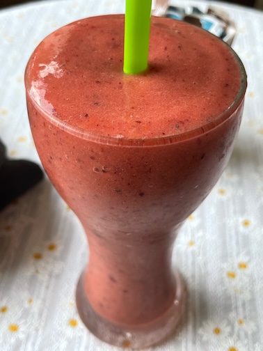 Hot Bread red smoothie