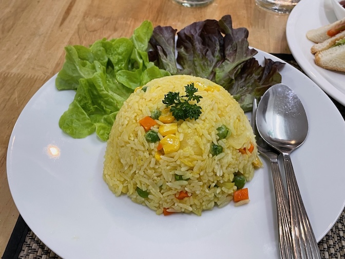 Apple Vegan Cafe fried rice with pineapple