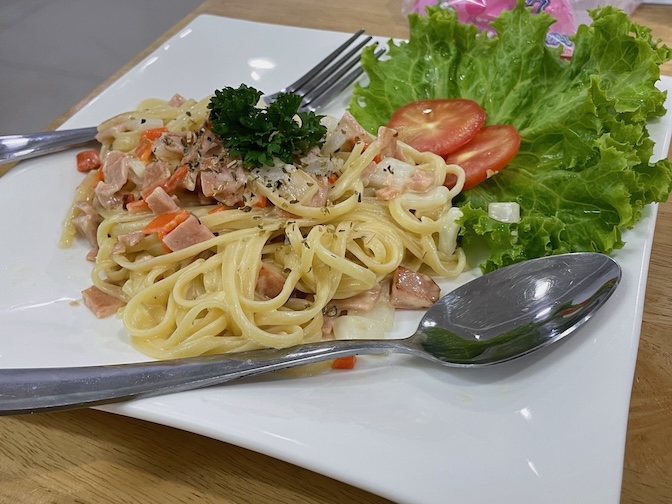 Apple Vegan Cafe spaghetti carbonara