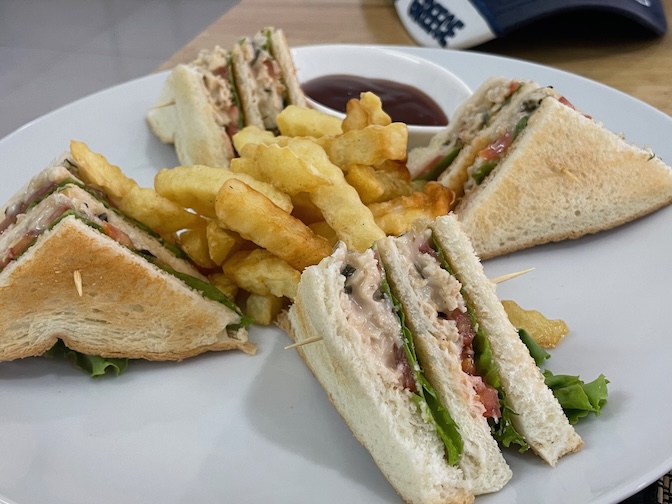 Apple Vegan Cafe vegan tuna sandwich