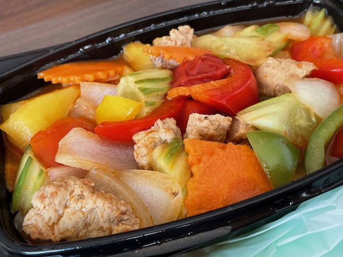 Babylou Vegan Food and Smoothies sweet and sour vegan chicken stir fry