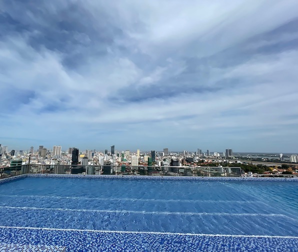 The rooftop pool at M Residence