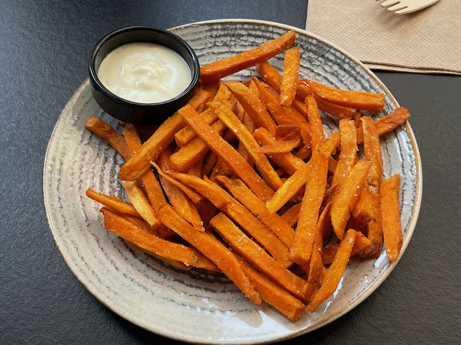 Neéko Vegan Junk Food sweet potato fries