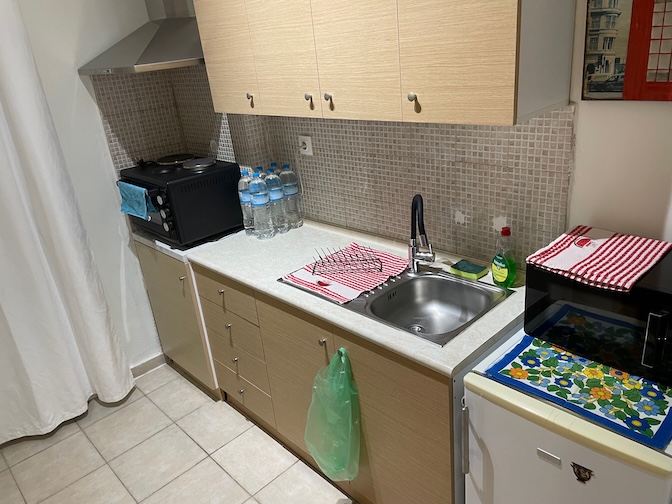 Agiou Dimitriou apartment kitchen
