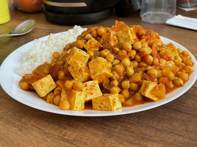 Chickpea and tofu curry