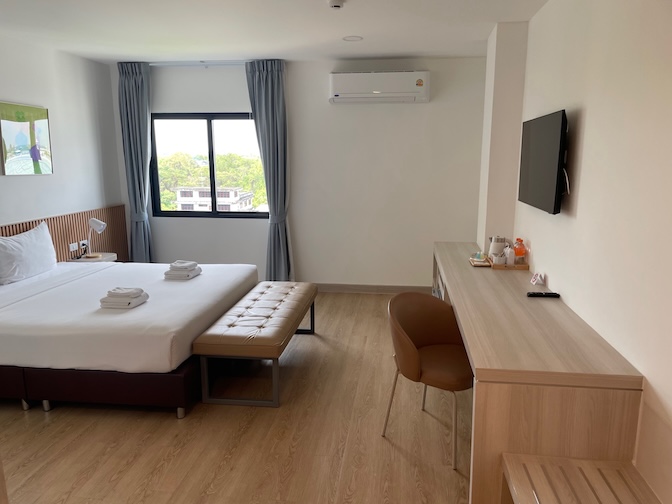 B2 Ubon Airport Premier Hotel Luxury Premier Room